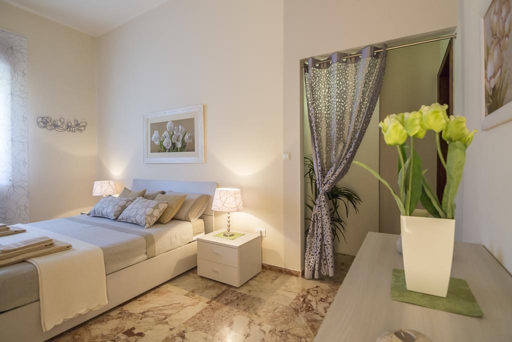 Villa Lazzari B&B Tra I Due Mari Maglie Extérieur photo